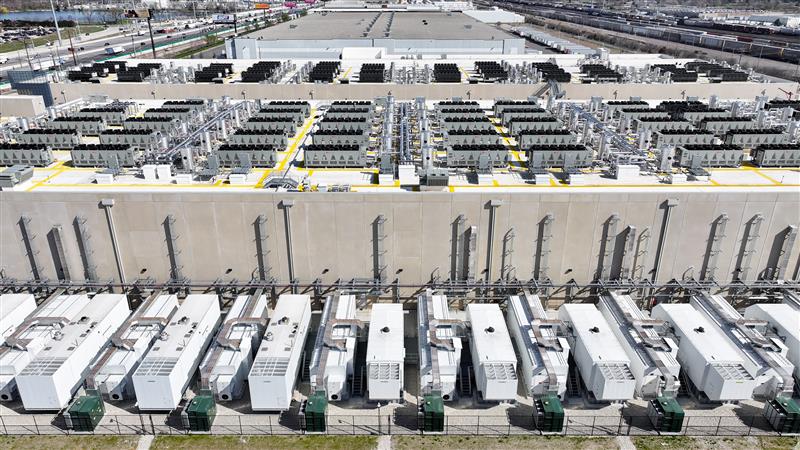 Chicago Data Center Web-18