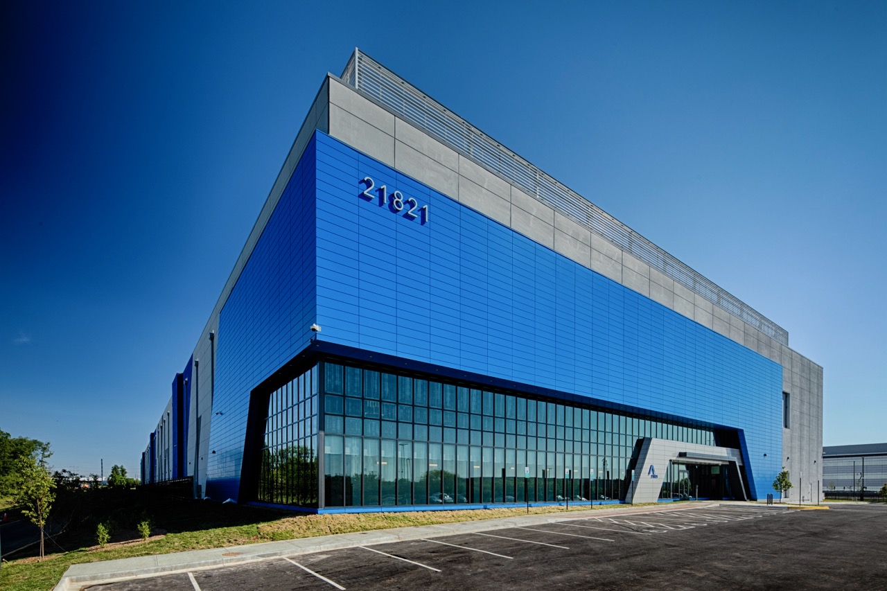 External_Building Day Large